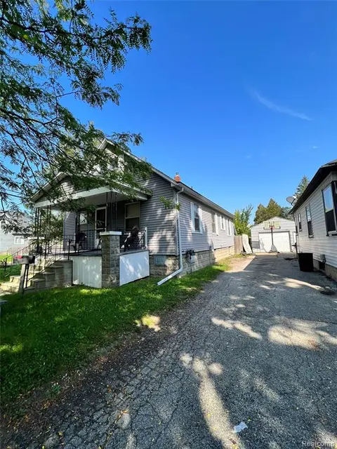 1620 Vermont Street, Saginaw MI 48602 1742 photo 3