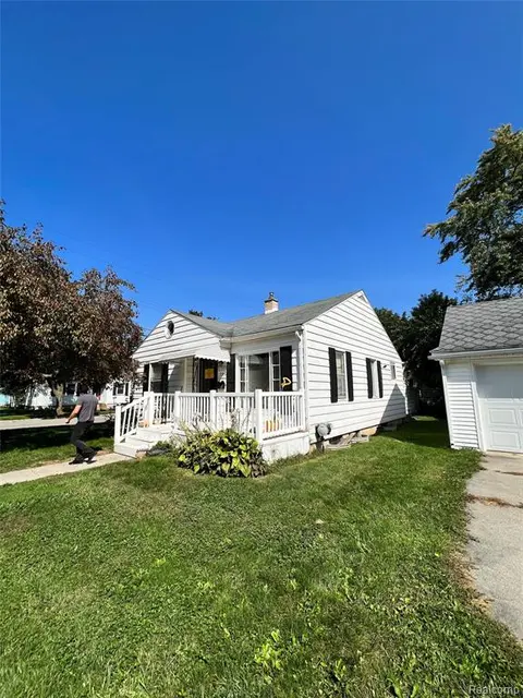 3354 Binscarth Avenue, Saginaw MI 48602 3203 photo 3