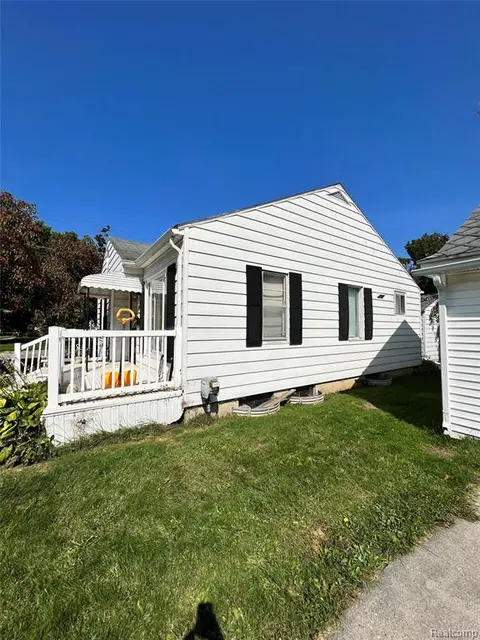 3354 Binscarth Avenue, Saginaw MI 48602 3203 photo 4