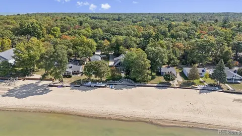 5892 Port Austin Road, Caseville MI 48725 9687 photo 4