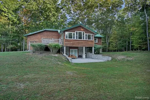 7761 Port Austin Road, Pigeon MI 48755 9752 photo 3