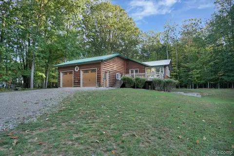 7761 Port Austin Road, Pigeon MI 48755 9752 photo 4