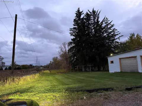 2256 E Main Street, Corunna MI 48867 9067 photo 3