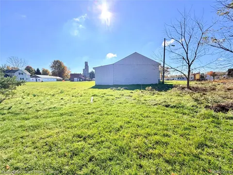 35 Wells Street, Croswell MI 48422 1138 photo 4