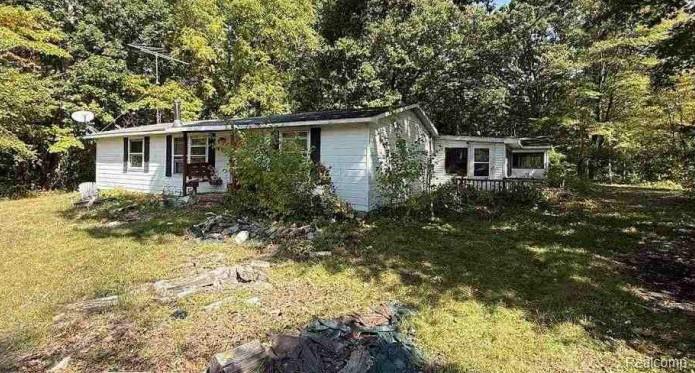 12505 Bueche Road, Burt MI 48417 9620 photo 1