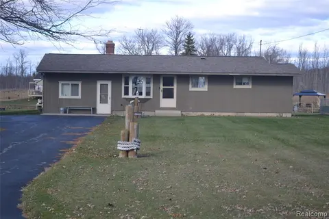 2347 E Bay Ridge Drive, Au Gres MI 48703 9483 photo 1