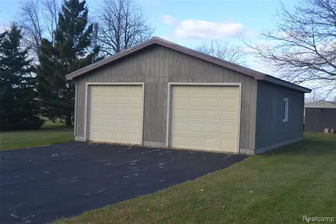 2347 E Bay Ridge Drive, Au Gres MI 48703 9483 photo 2