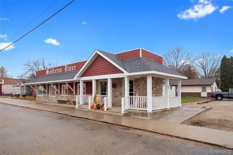125 N Newton Street, Middleton MI 48856 5107 photo 2