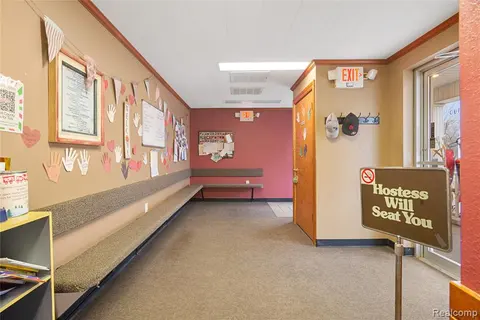 125 N Newton Street, Middleton MI 48856 5107 photo 4