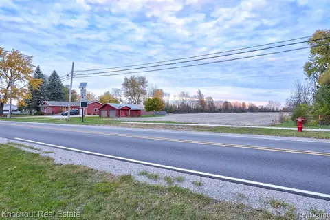12455 Church Street, Birch Run MI 48415 9289 photo 2