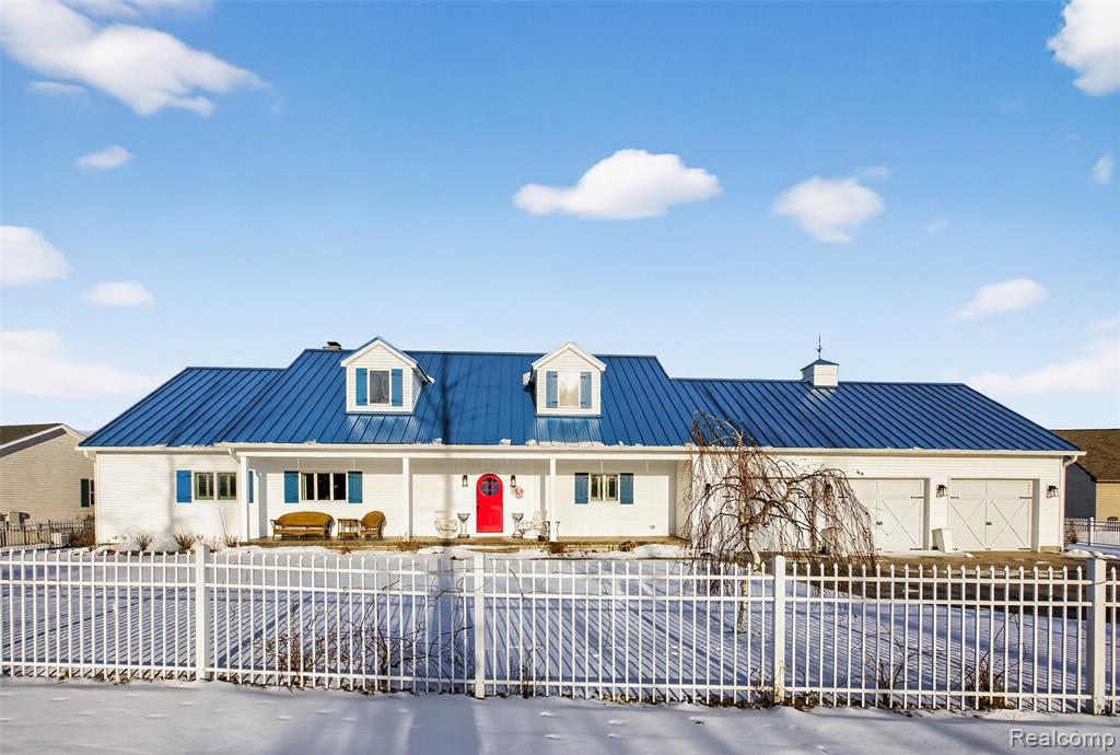 5110 Shorefront Lane, Port Hope MI 48468 9103 photo 1