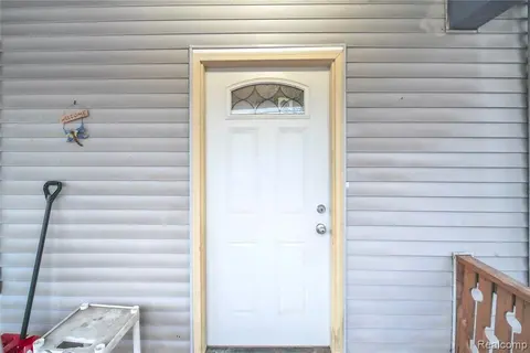 113 S Mason Street, Saginaw MI 48602 2345 photo 3