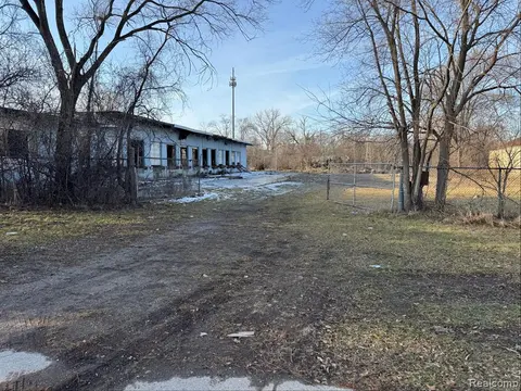 1221 N Niagara Street, Saginaw MI 48602 4743 photo 1