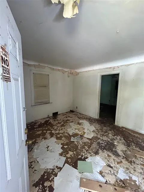 2214 Prescott Avenue, Saginaw MI 48601 3515 photo 4
