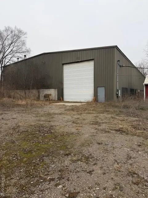 9831 Tuscola Road, Clio MI 48420 8704 photo 2