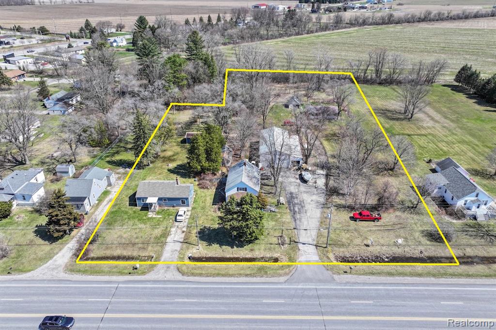 12181 Dixie Highway, Birch Run MI 48415 9309 photo 1