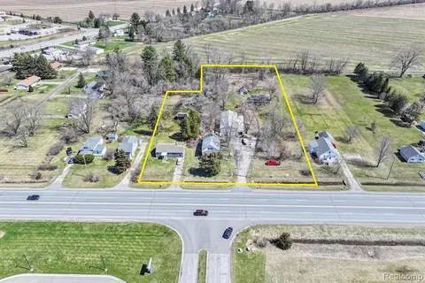 12181 Dixie Highway, Birch Run MI 48415 9309 photo 4