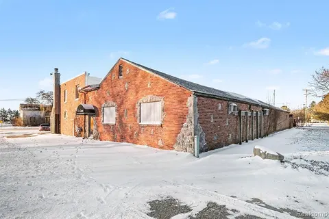 9500 W Saginaw Road, Richville MI 48758 9800 photo 4