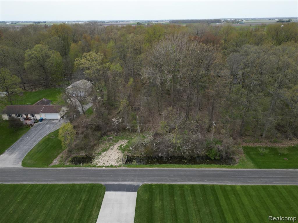 197 N Cotter Road, Essexville MI 48732 photo 1