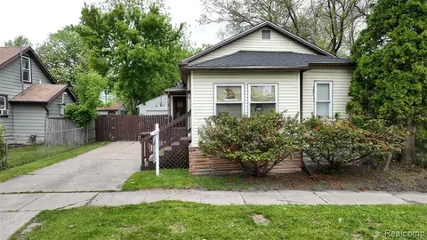 909 N Granger Street, Saginaw MI 48602 4603 photo 3