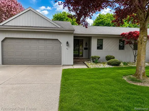 53 Pine Grove Drive, Frankenmuth MI 48734 1355 photo 4