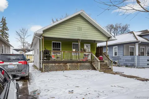 1516 Congress Avenue, Saginaw MI 48602 5125 photo 3