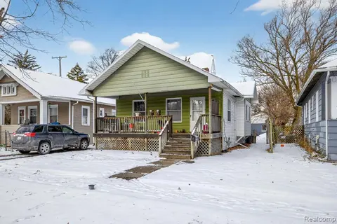 1516 Congress Avenue, Saginaw MI 48602 5125 photo 4