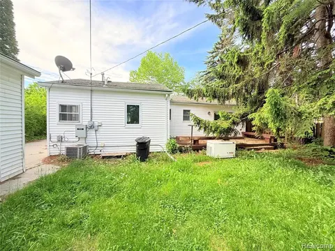 7271 Simons Street, Lexington MI 48450 8650 photo 2