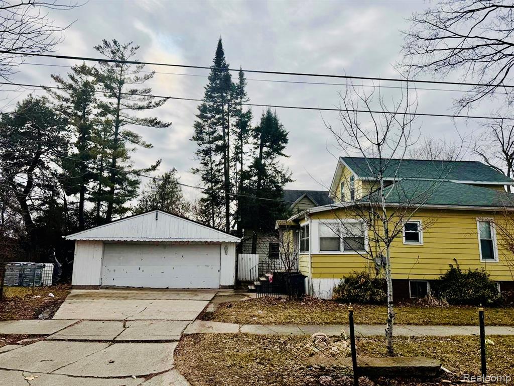 140 N Andre Street, Saginaw MI 48602 4008 photo 1