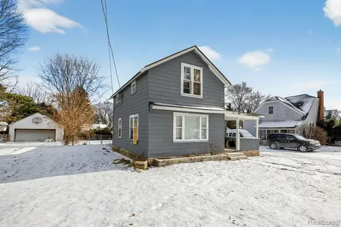 1804 Bay Street, Saginaw MI 48602 3982 photo 3