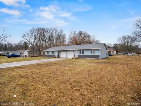 3782 Egan Street, Saginaw MI 48601 5908 photo 2