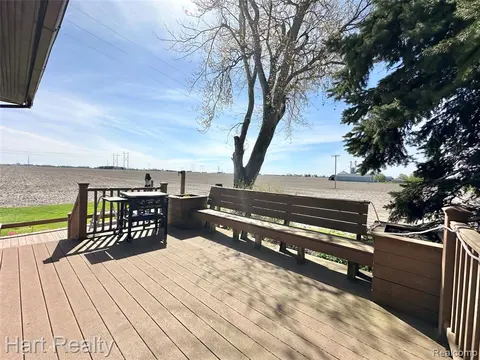 1083 S Van Buren Road, Reese MI 48757 9415 photo 5