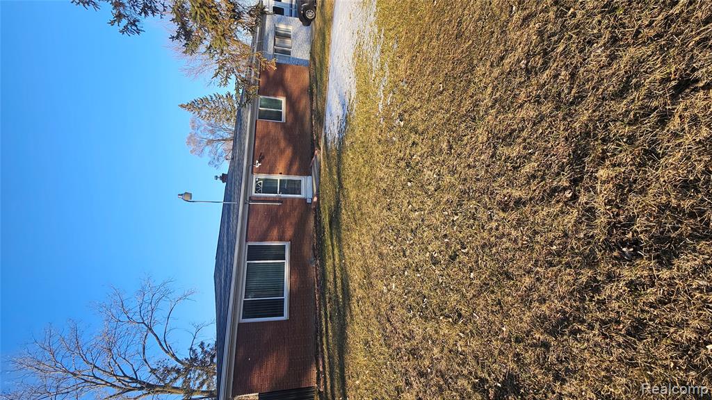2315 Kansas Avenue, Saginaw MI 48601 5532 photo 1
