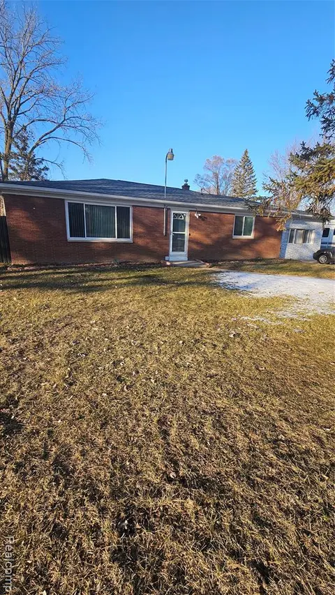2315 Kansas Avenue, Saginaw MI 48601 5532 photo 1