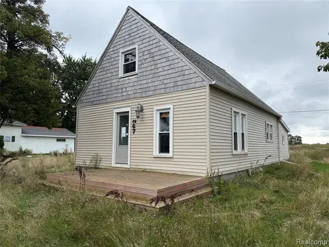 267 W Lincoln Road, Alma MI 48801 9711 photo 1