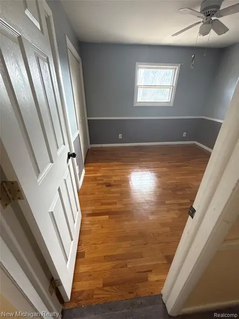 4609 W Wackerly Street, Midland MI 48640 2120 photo 5