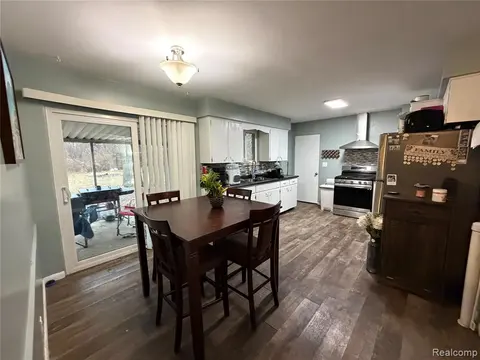 6644 Dorwood Road, Saginaw MI 48601 9320 photo 5