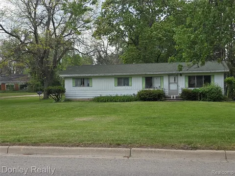 6174 Marlette Street, Marlette MI 48453 1332 home for sale