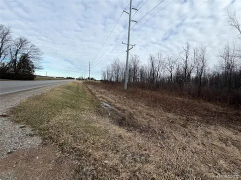 3155 Peck Road, Brown City MI 48416 8986 photo 2