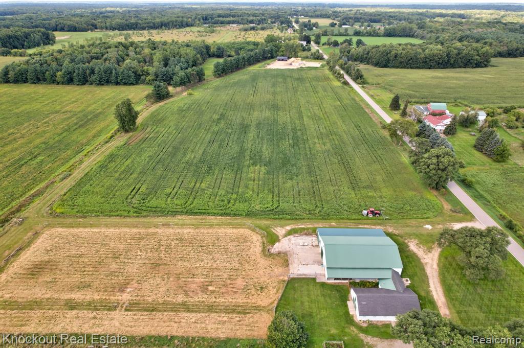 8424 Oak Road, Millington MI 48746 photo 1