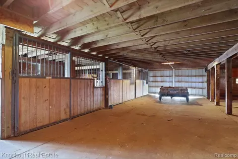 8424 Oak Road, Millington MI 48746 photo 5