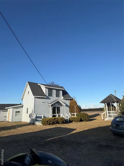 2455 Jacob Road, Caro MI 48723 9394 photo 2