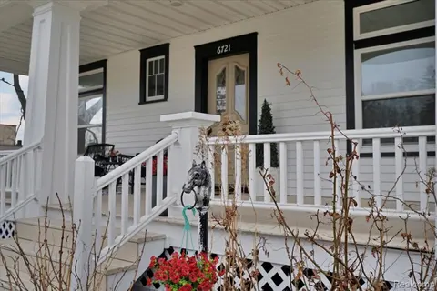 6721 Pine Street, Caseville MI 48725 9544 photo 2