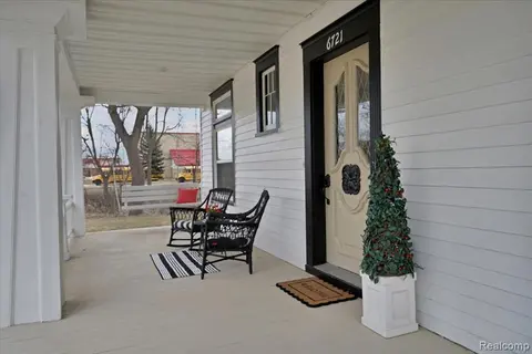 6721 Pine Street, Caseville MI 48725 9544 photo 3