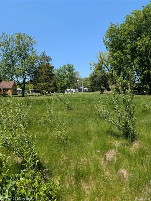 2840 Tatham Road, Saginaw MI 48601 7064 photo 5