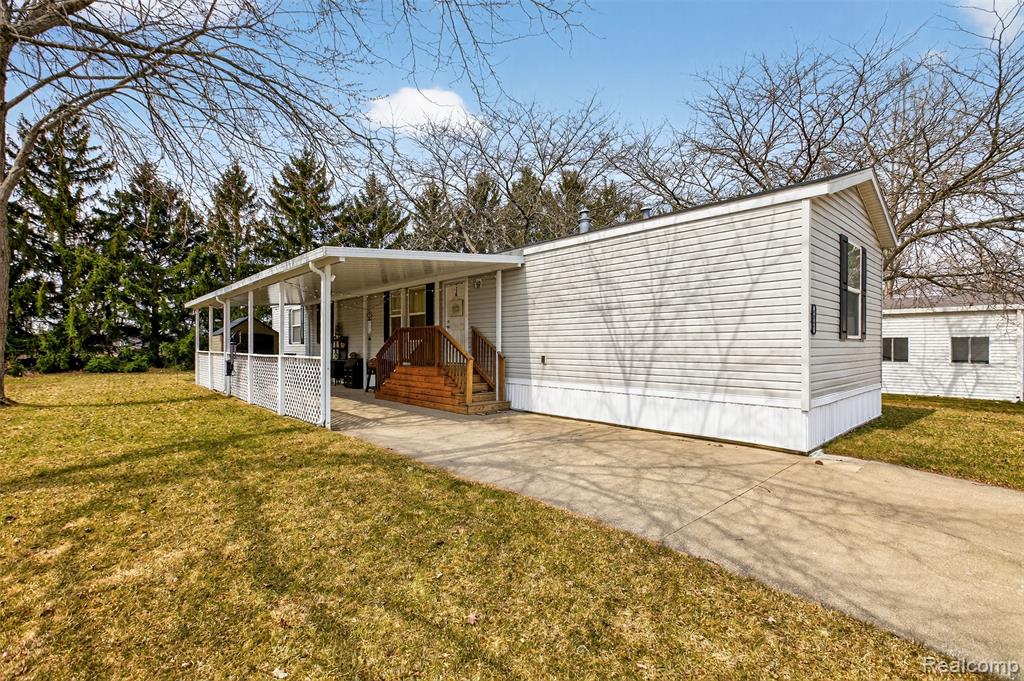 4567 Ashwood, Saginaw MI 48603 photo 1