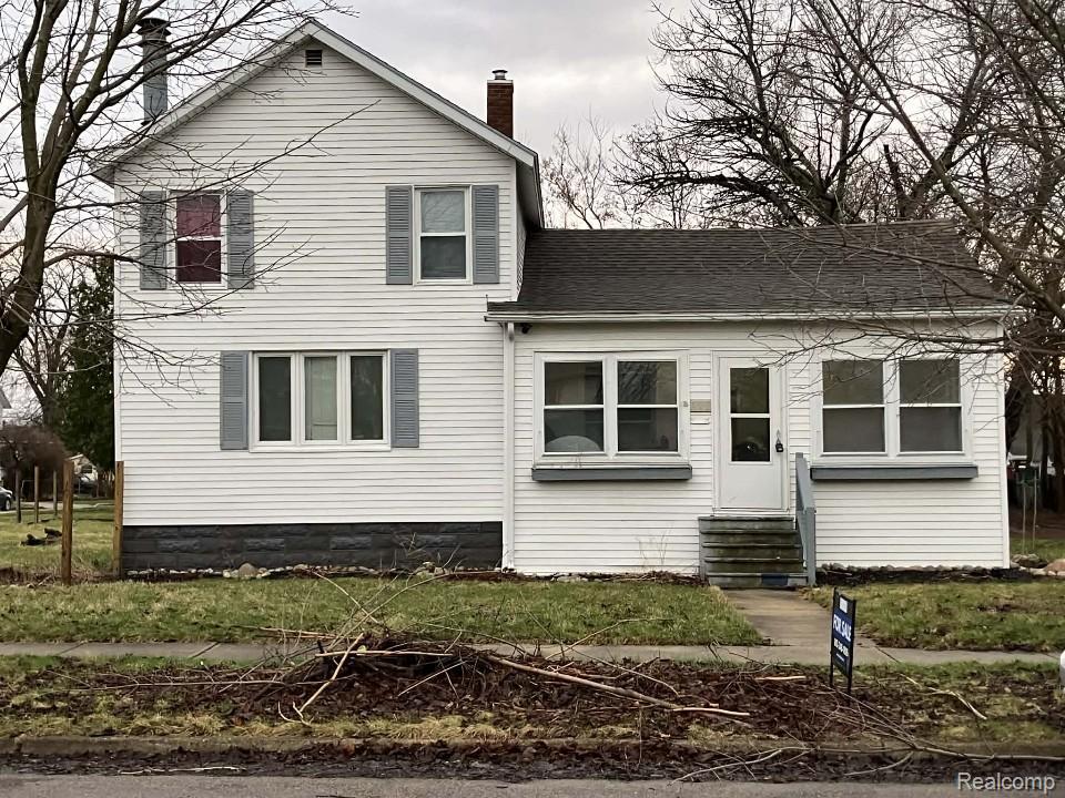 208 34th Street, Bay City MI 48708 8219 photo 1