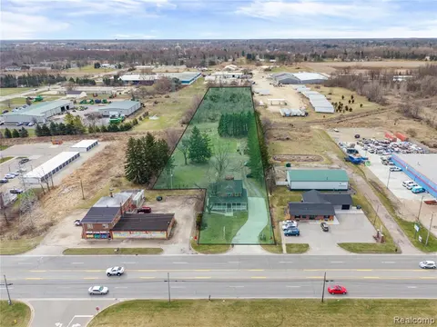 2250 E Main, Owosso MI 48867 9067 photo 1