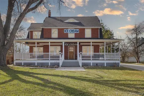 2250 E Main, Owosso MI 48867 9067 photo 3