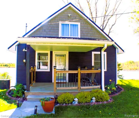 3943 Wice Drive, Gladwin MI 48624 8747 photo 1
